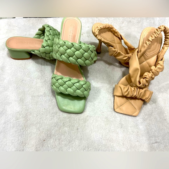 Accessories - Set of 2 sandals
